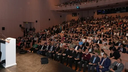 Bakan Tekin, 3. Uluslararası Alevilik ve Bektaşilik Çalışmaları Bilim Ödülleri Töreni’ne Katıldı