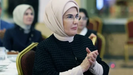 Emine Erdoğan, Devlet Himayesindeki Çocuklarla İftar Yaptı