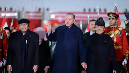Cumhurbaşkanı Erdoğan: “Türkiye ve Pakistan, sarsılmaz kardeşlik hukukuyla birbirine bağlı iki büyük ülkedir”